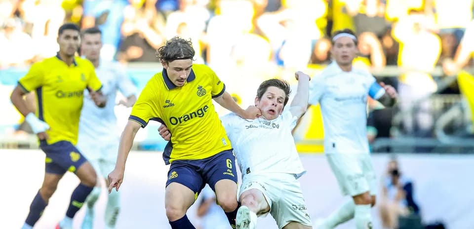 Bodo/Glimt player challenges Union St. Gilloise opponent