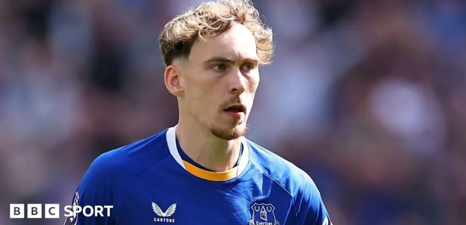Everton player on the pitch during match