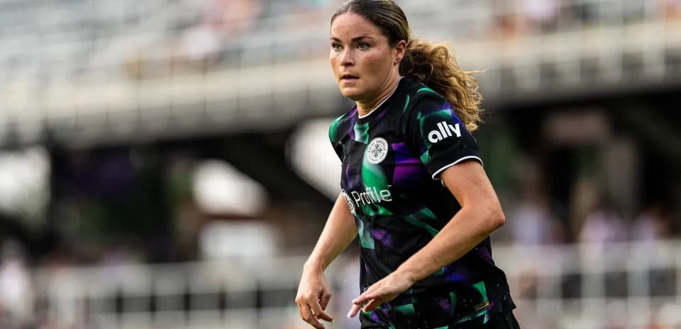 Player running during Racing Louisville match