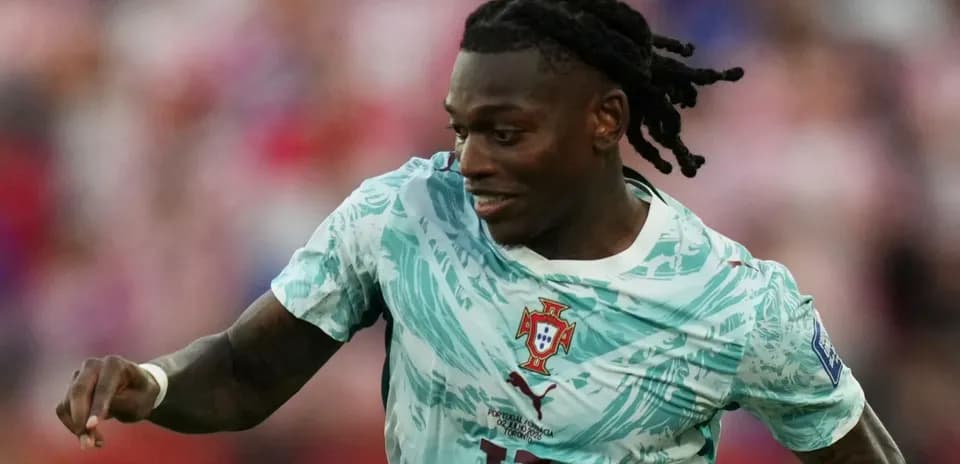 Player in Portugal jersey running during a match