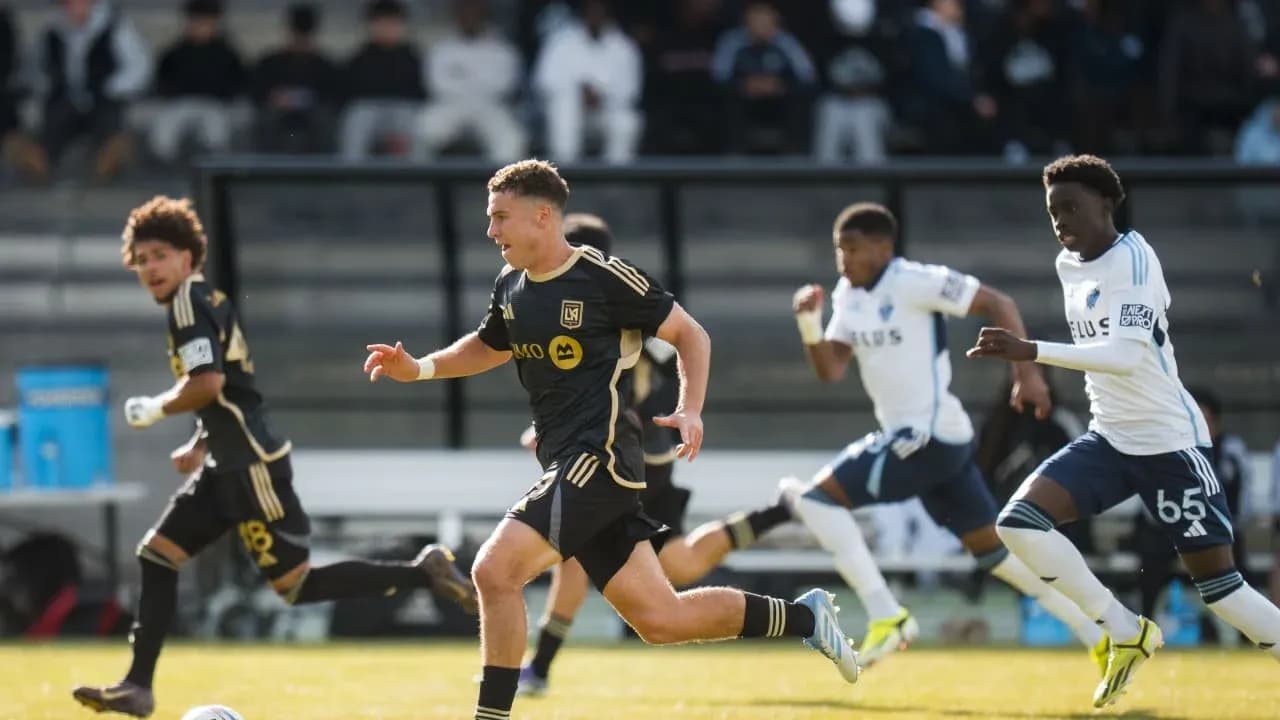 Los Angeles FC II player dribbling against Vancouver Whitecaps II
