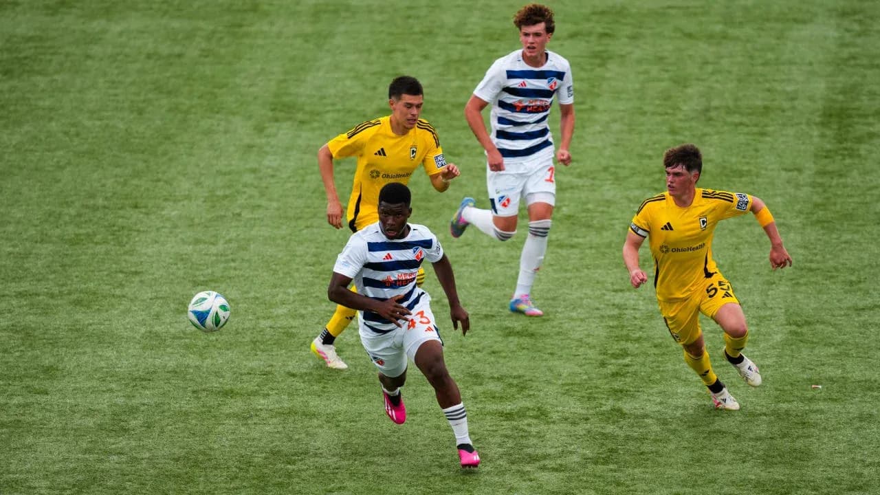 FC Cincinnati II players in action against Columbus Crew II