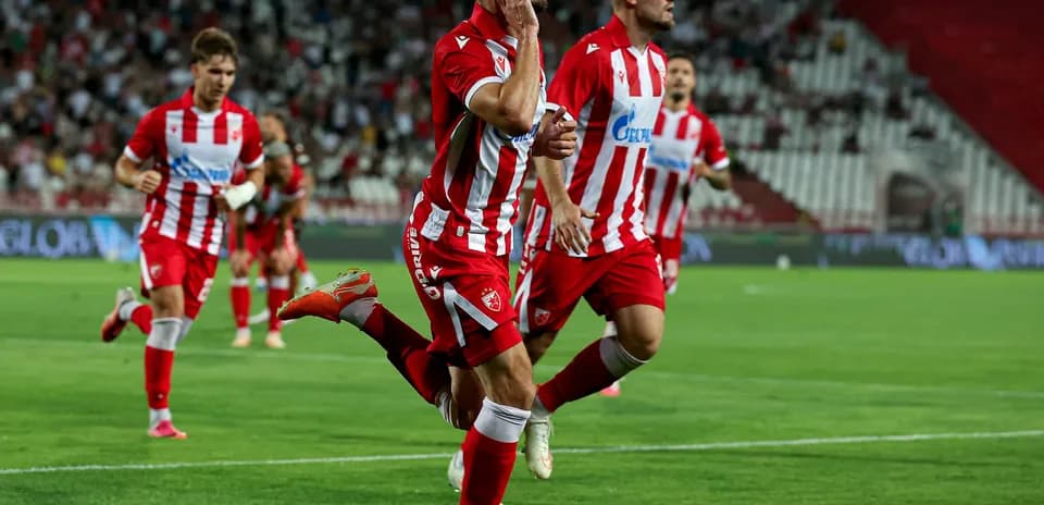 Crvena Zvezda players celebrating a goal