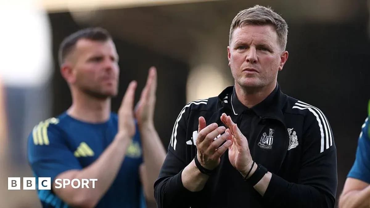 Coach clapping during team acknowledgment after match