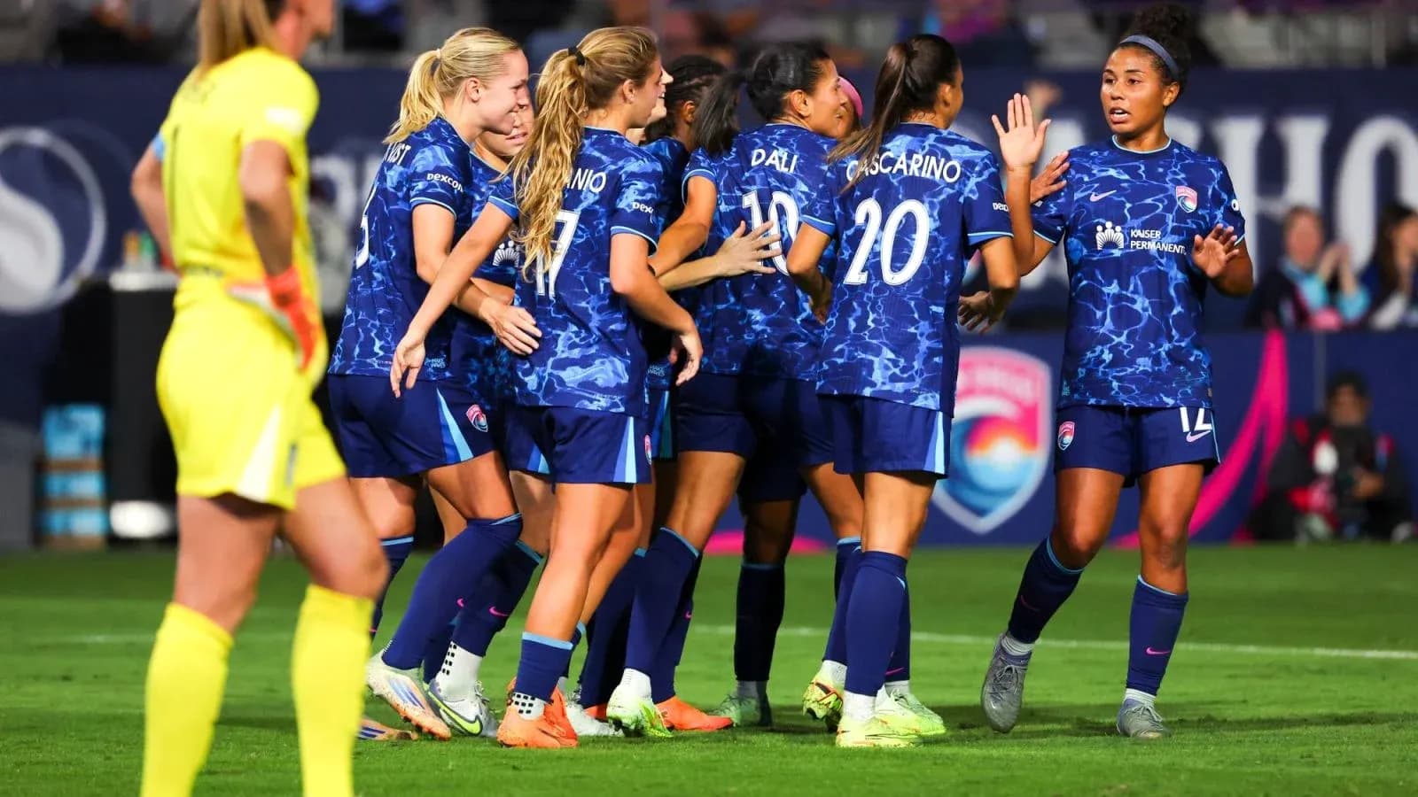 North Carolina Courage players celebrating a goal