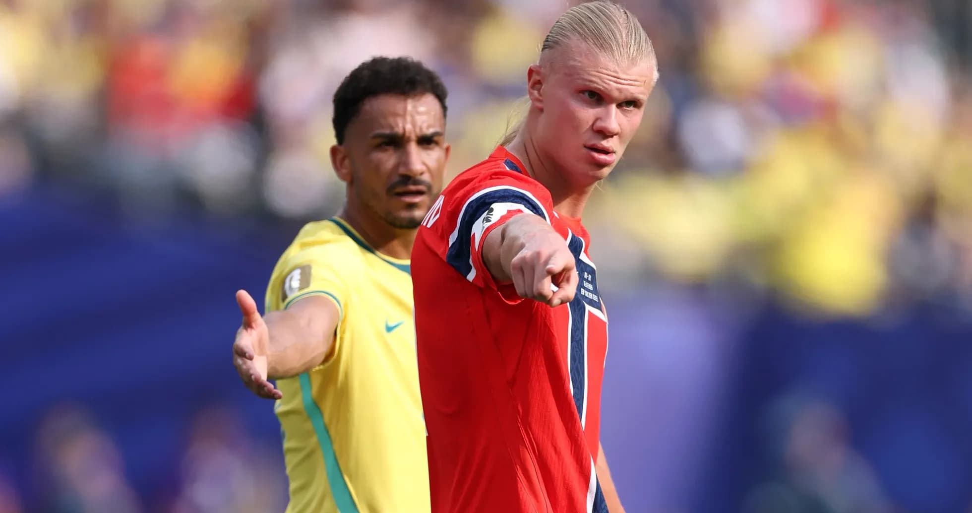 Players from Norway and Brazil during a match