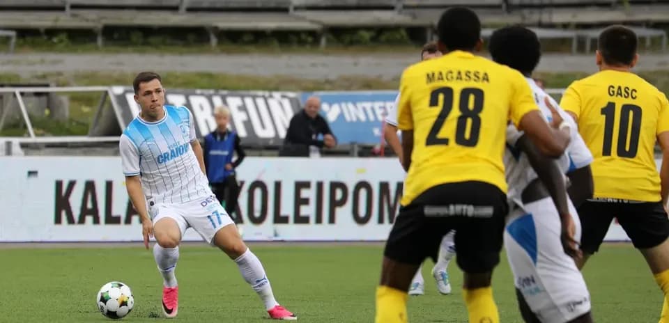Player dribbling during KuPS match