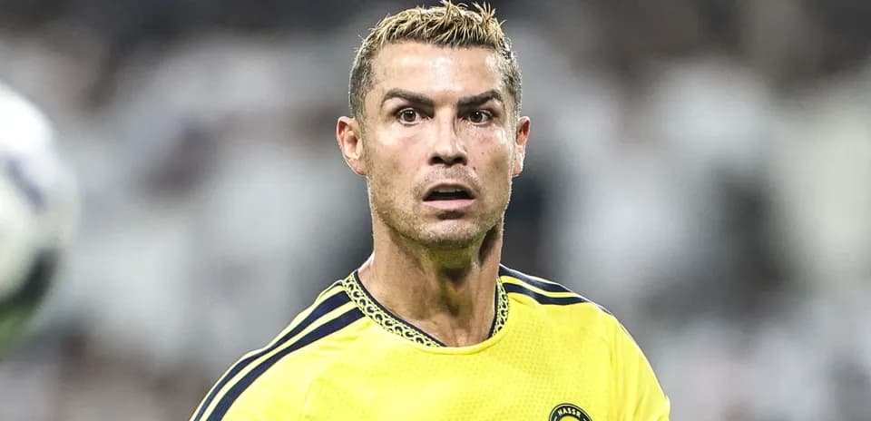 Cristiano Ronaldo in yellow jersey during match