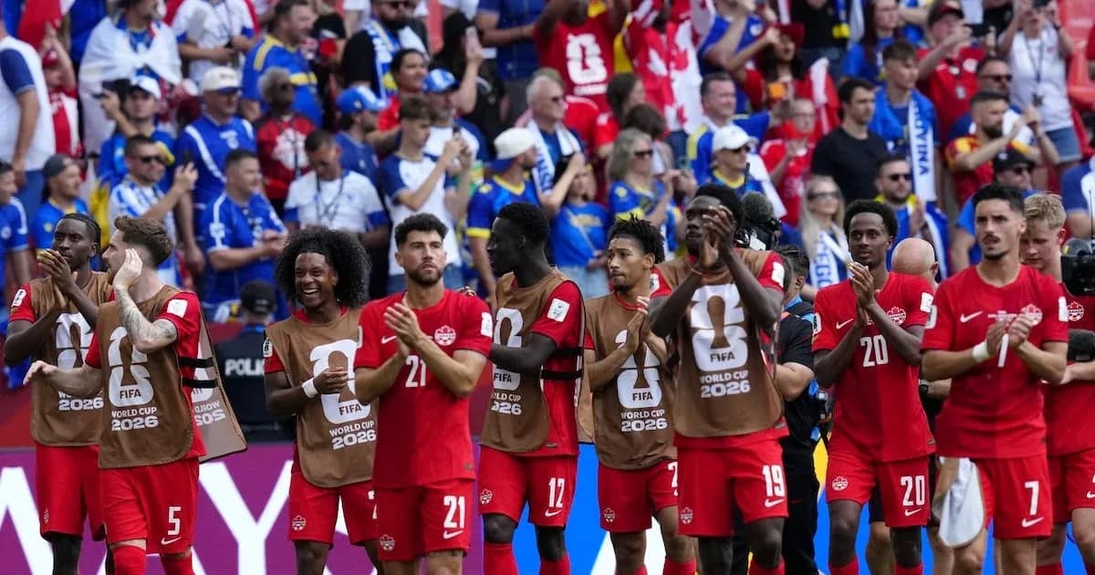 Canadian team applauding fans after the match