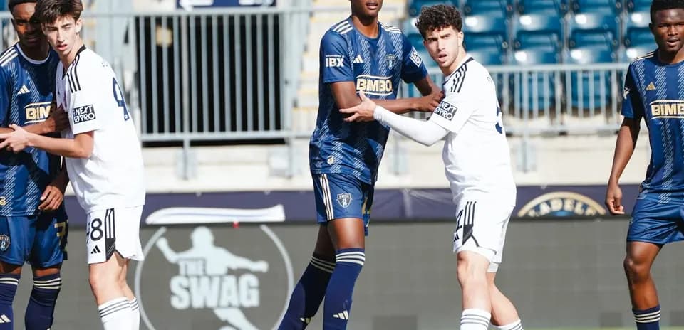 Players from Toronto II and Philadelphia Union II in action