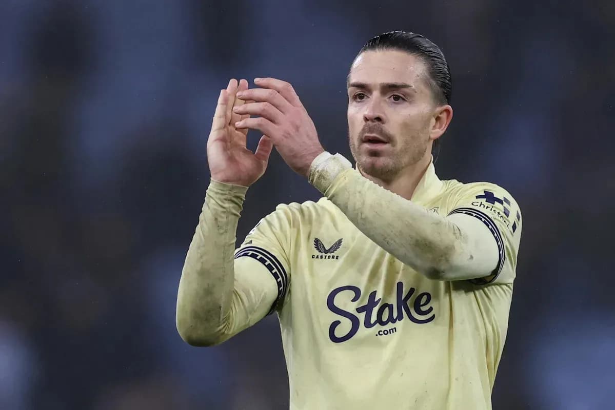 Player applauding fans wearing yellow jersey
