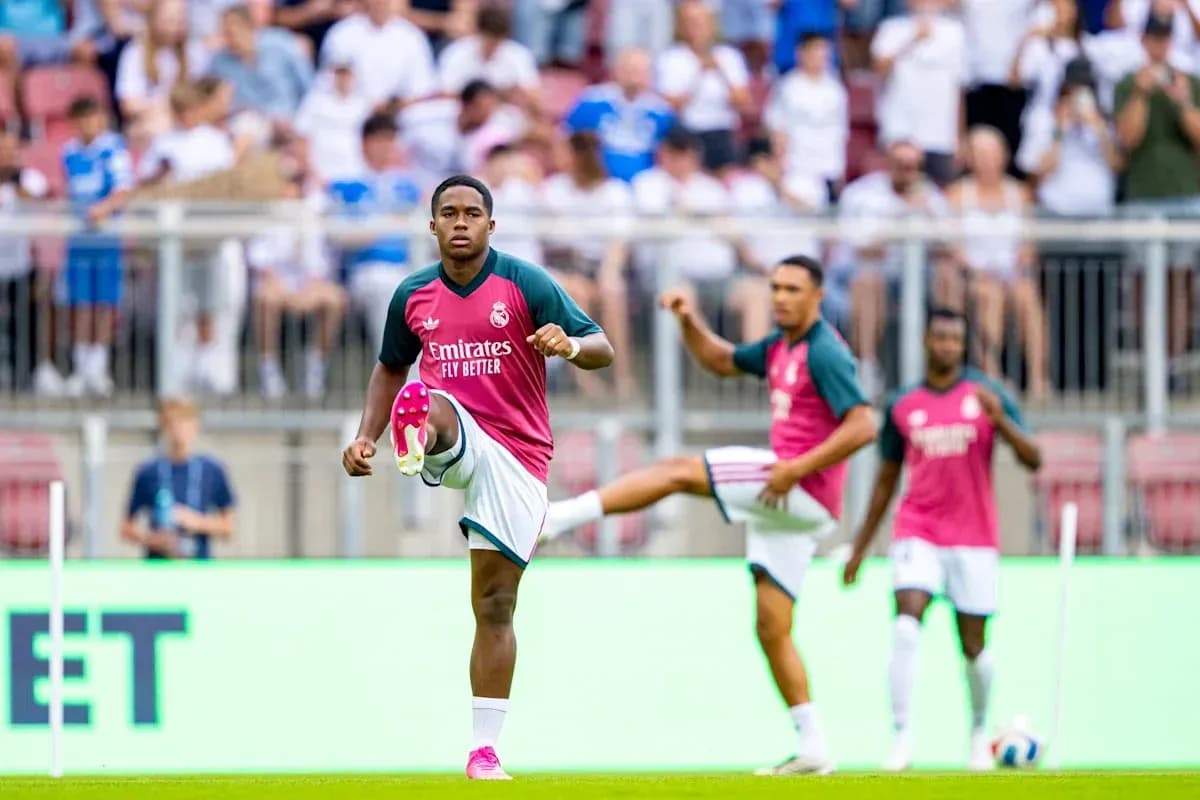 Real Madrid players warming up before the match