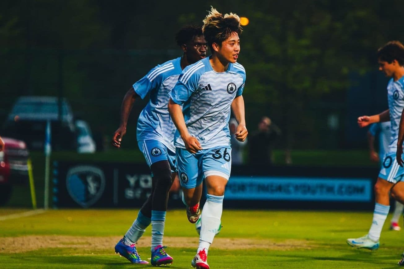 Players celebrating during Vancouver Whitecaps II match