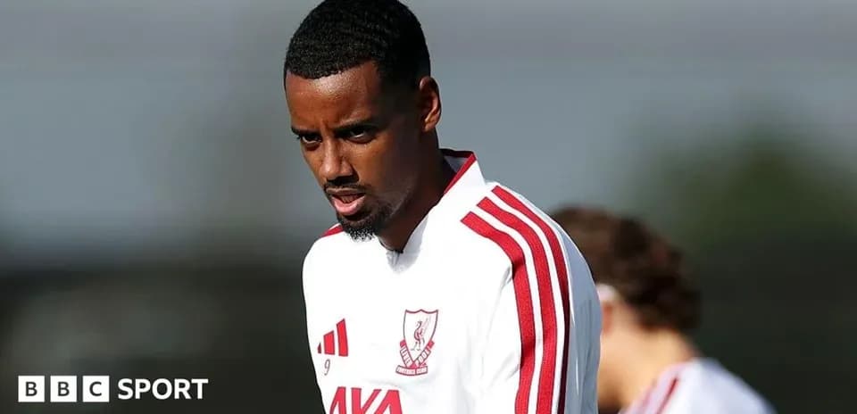 Player in Liverpool training kit during practice