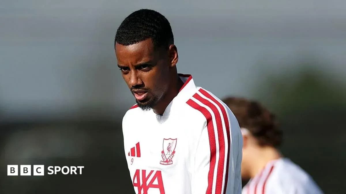 Player in Liverpool training kit during practice