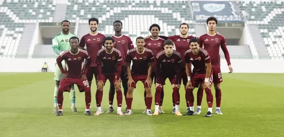 Al Wahda U23 team posing for photo