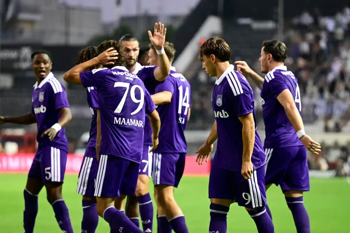 Anderlecht players celebrating a goal during match