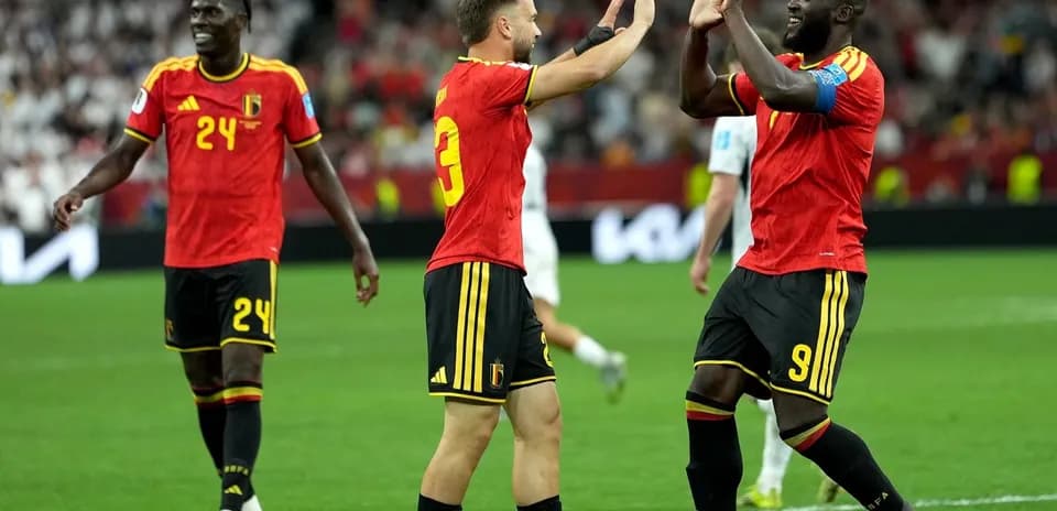 Belgium players celebrating during match against Senegal