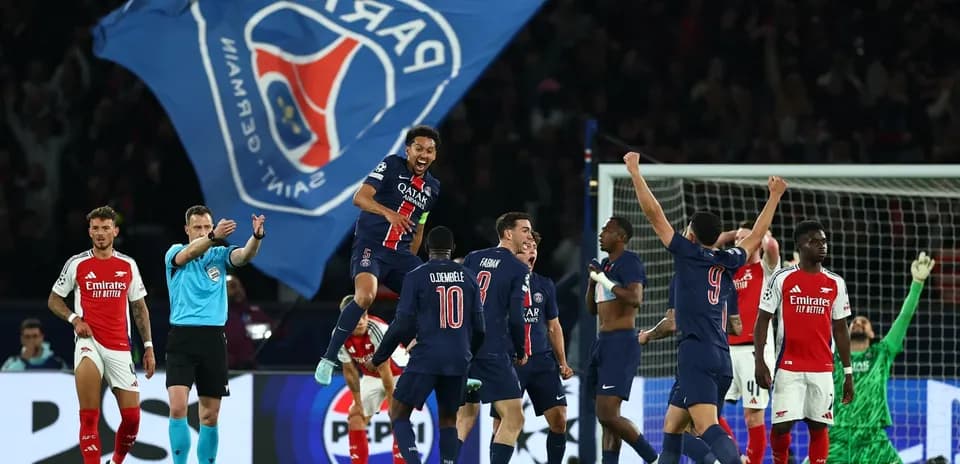PSG players celebrating victory against Arsenal