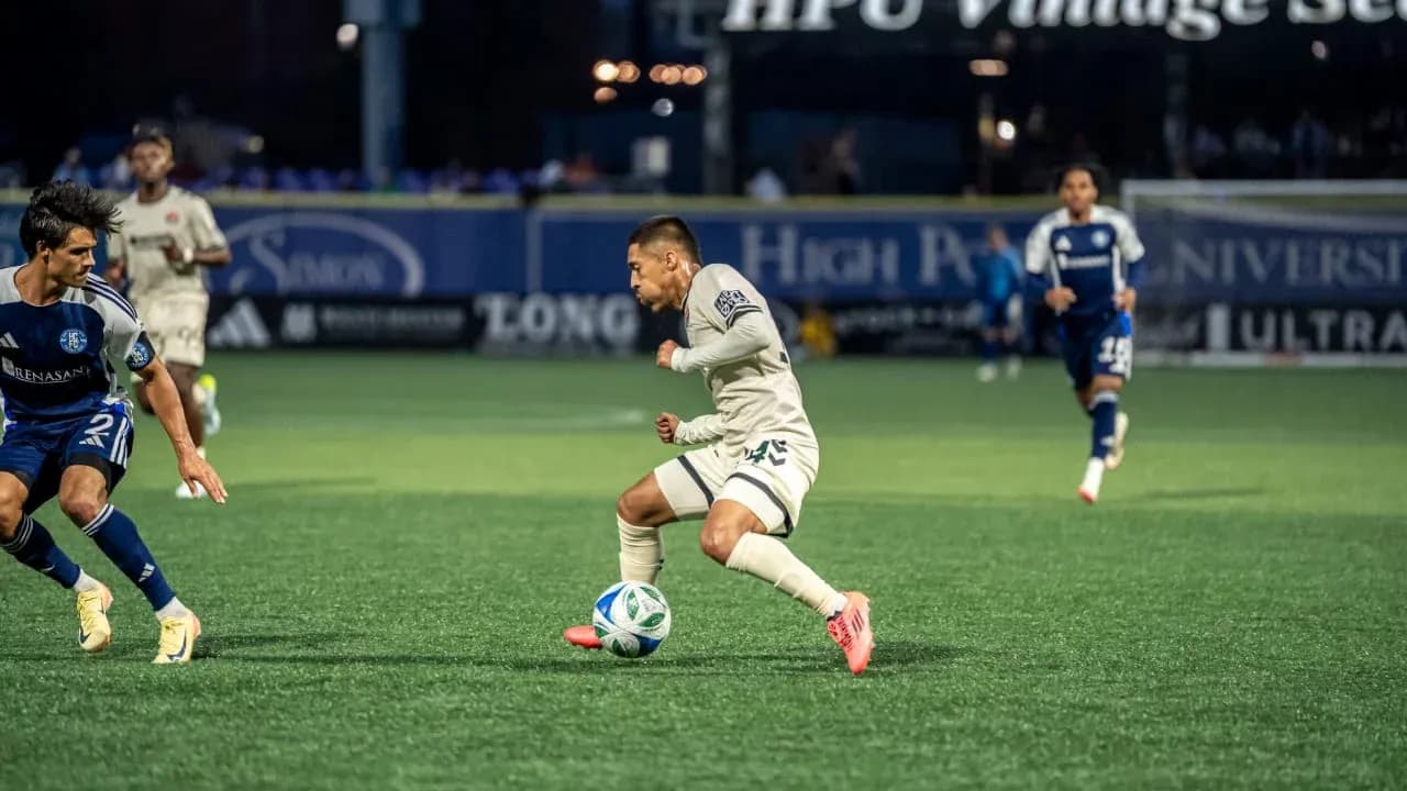 Player dribbling the ball during match