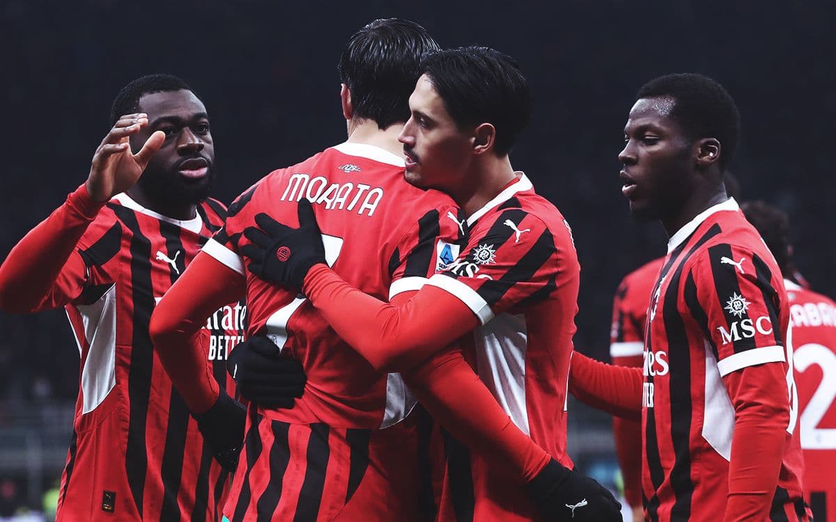 AC Milan players celebrating a goal