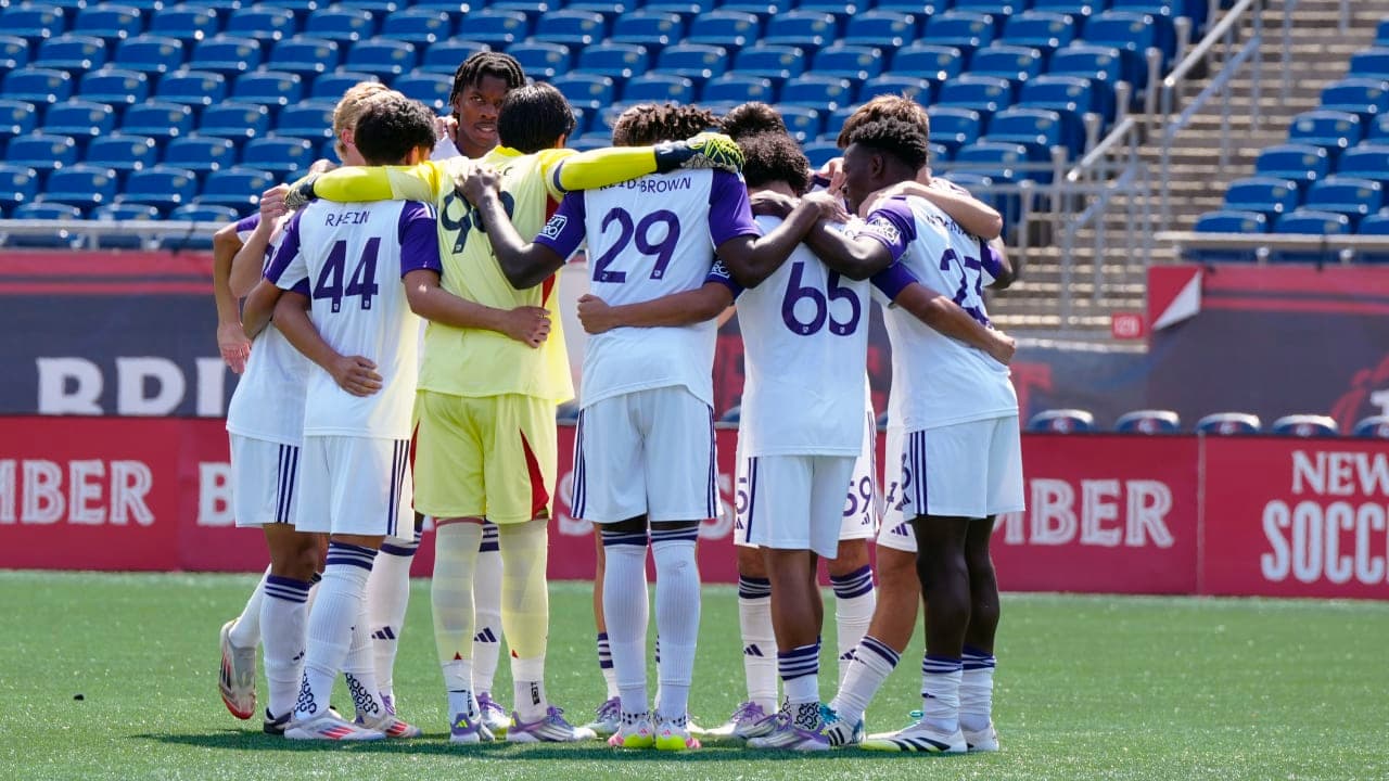 Orlando City II players in a huddle before match