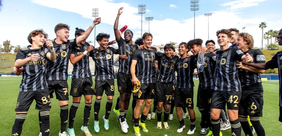 Los Angeles FC II players celebrating on the field