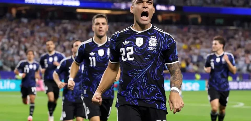 Argentina players celebrating a goal during match