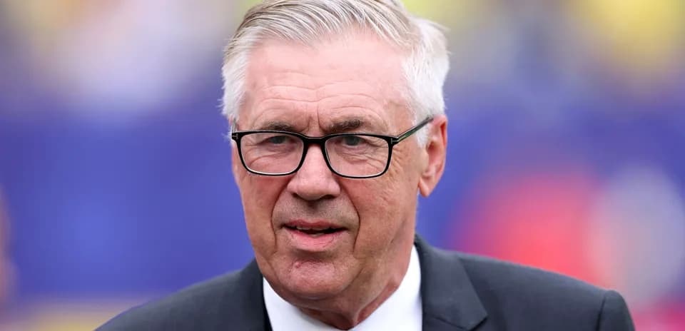 Man in glasses wearing a suit, close-up portrait