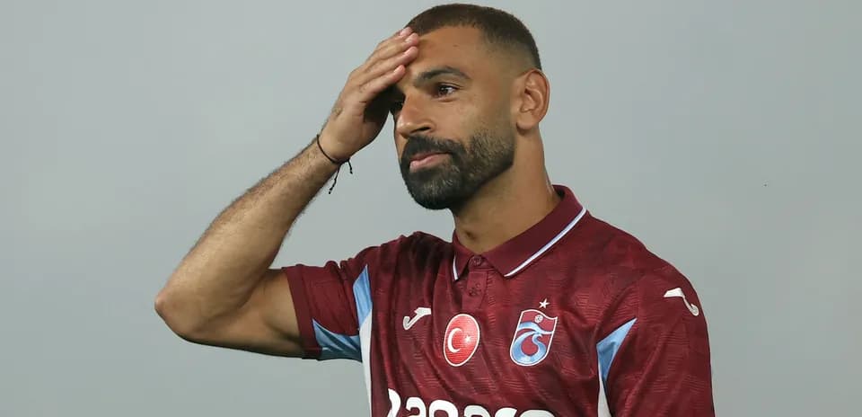Player wearing Trabzonspor jersey during presentation event