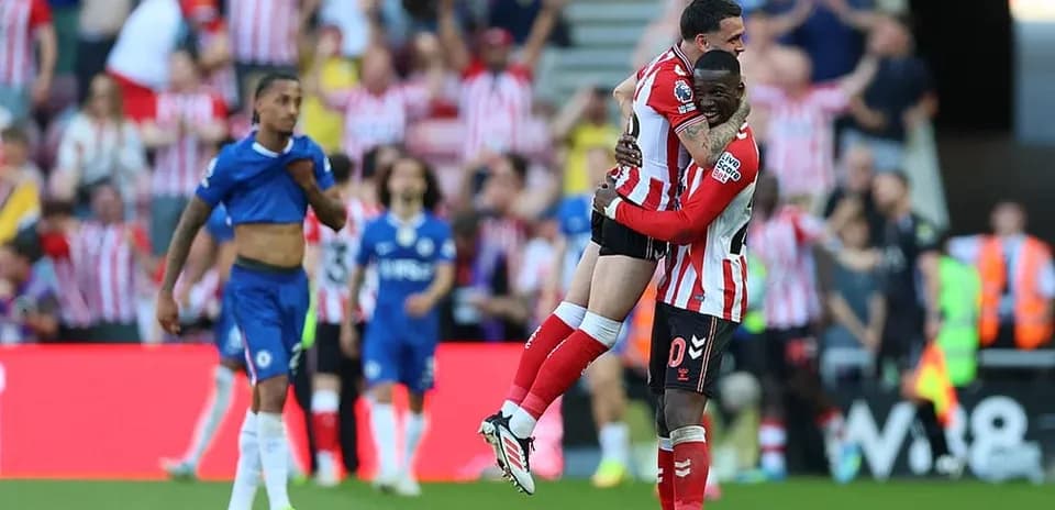 Sunderland players celebrating after a goal