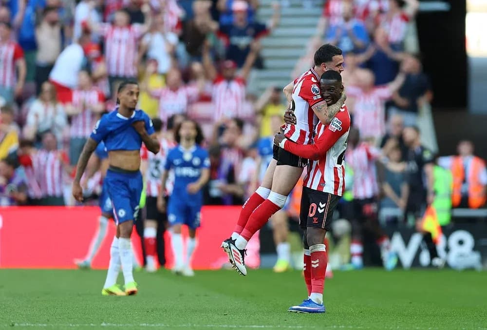 Sunderland players celebrating after a goal