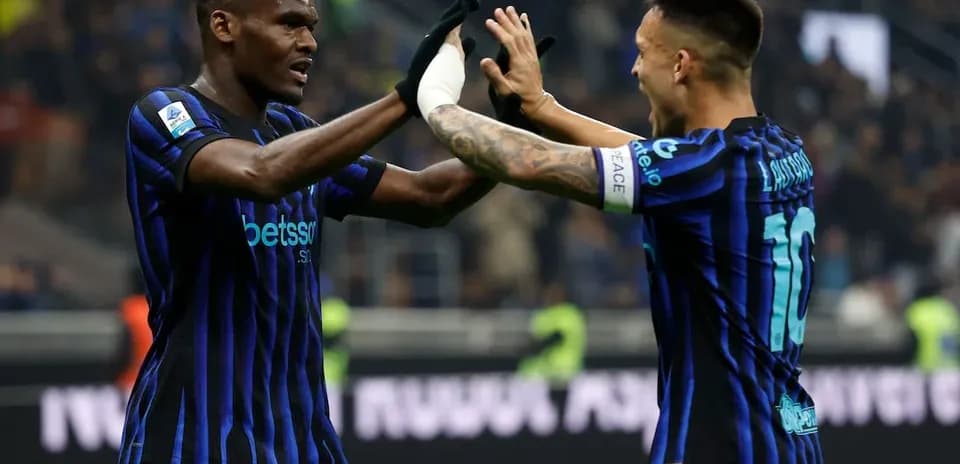 Players celebrating a goal during Serie A match
