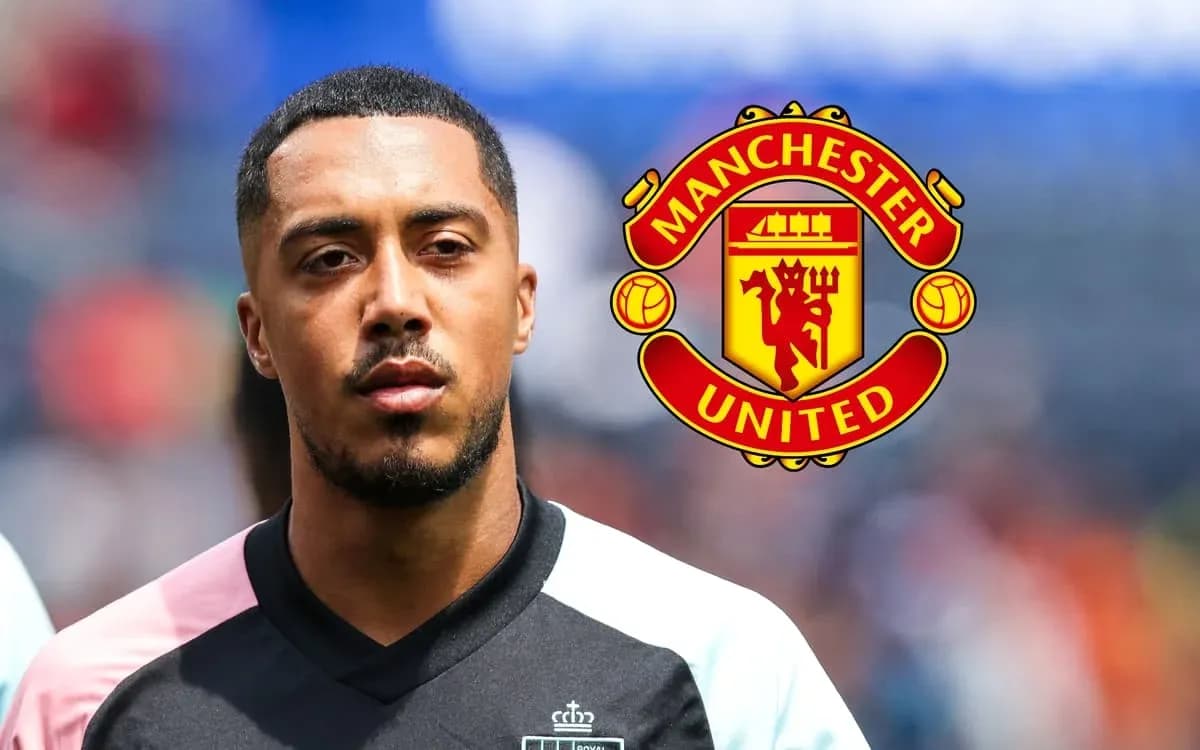 Player in Manchester United kit before match
