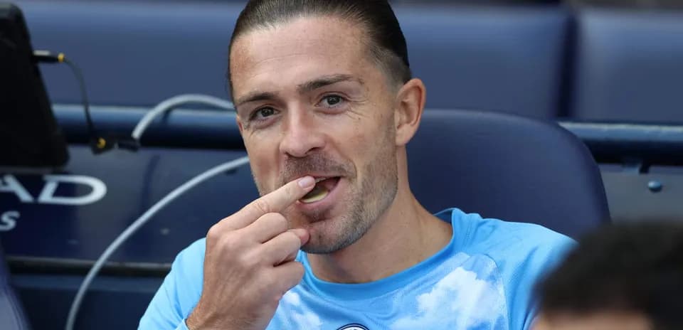 Player eating on the bench during a match