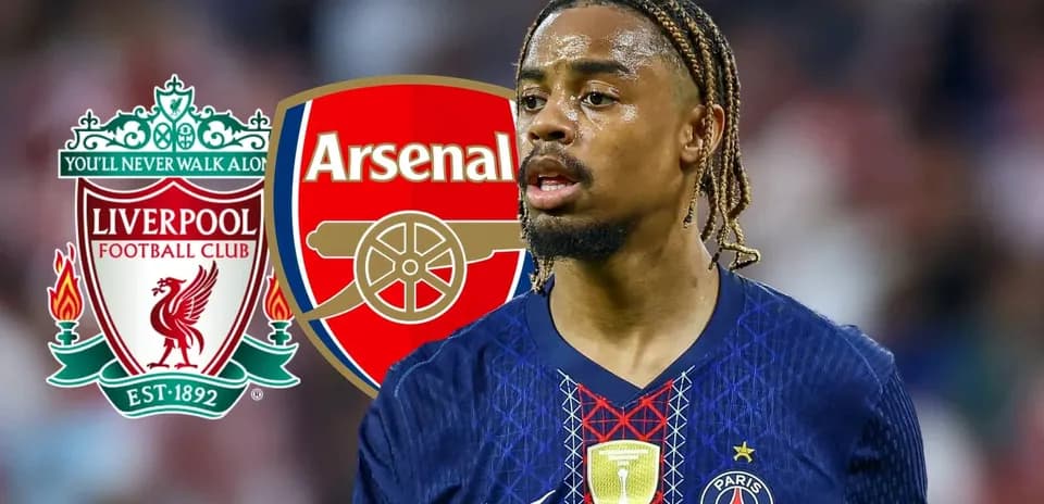 Player with PSG jersey near Liverpool and Arsenal logos