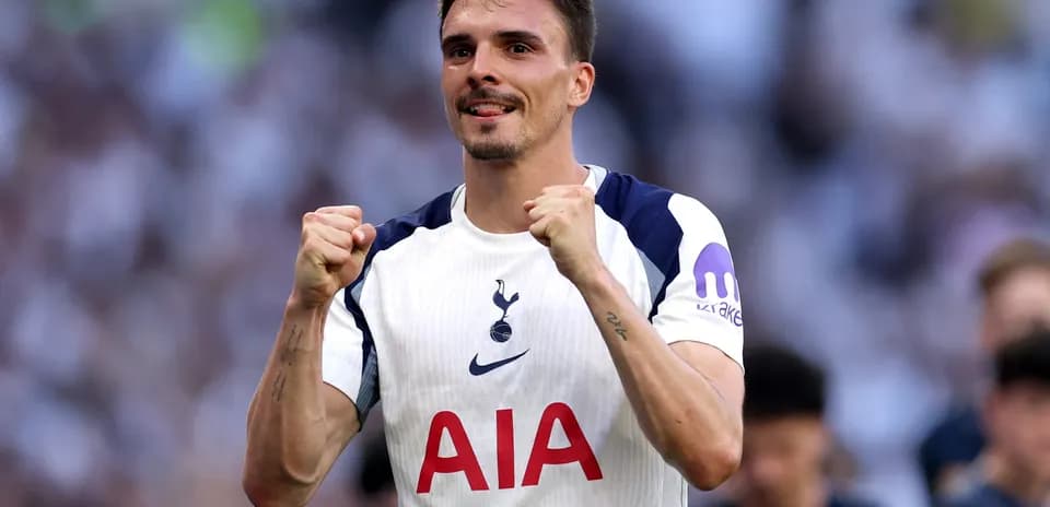 Tottenham player celebrating during match