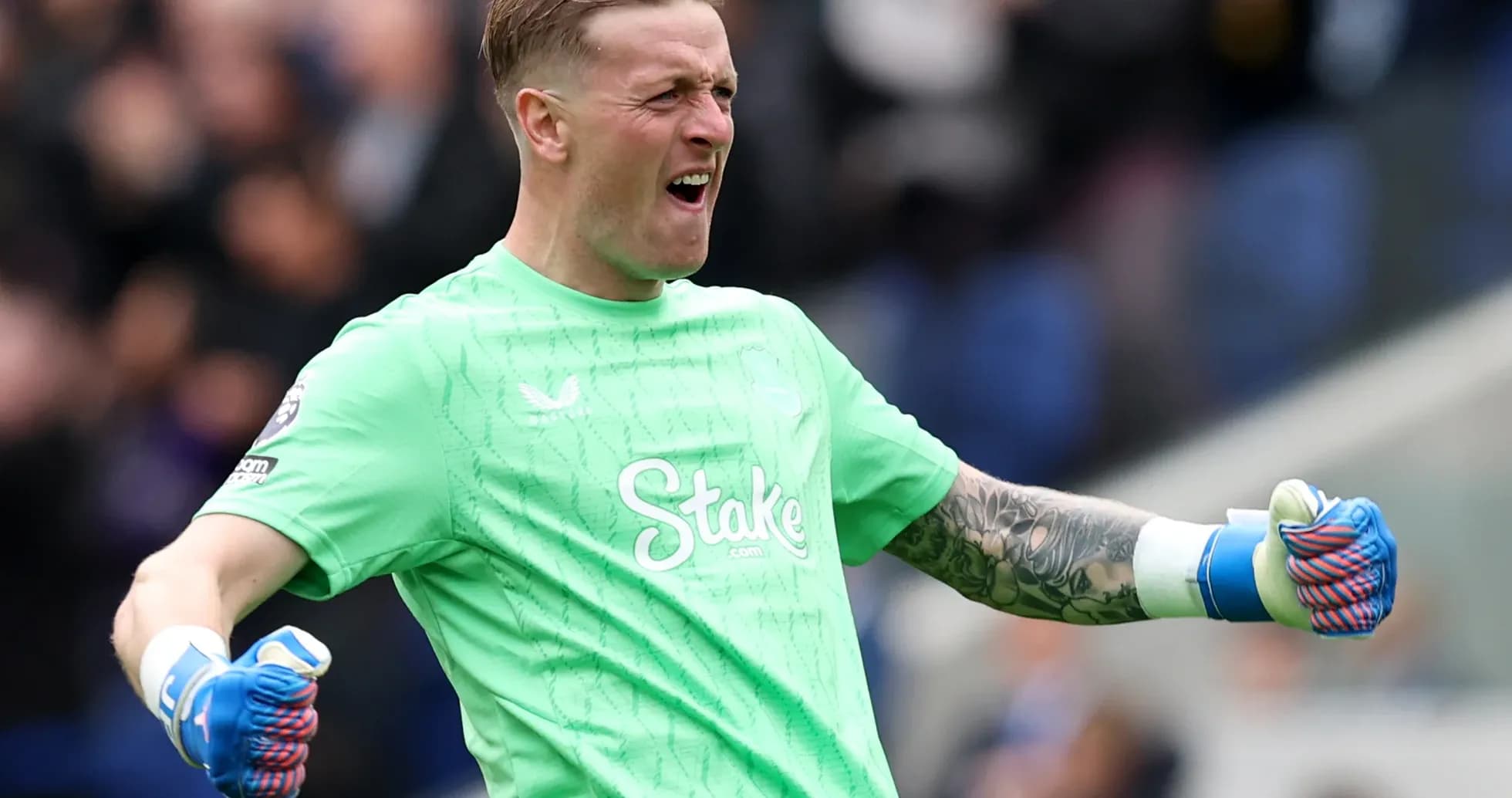 Goalkeeper celebrating during match against Crystal Palace