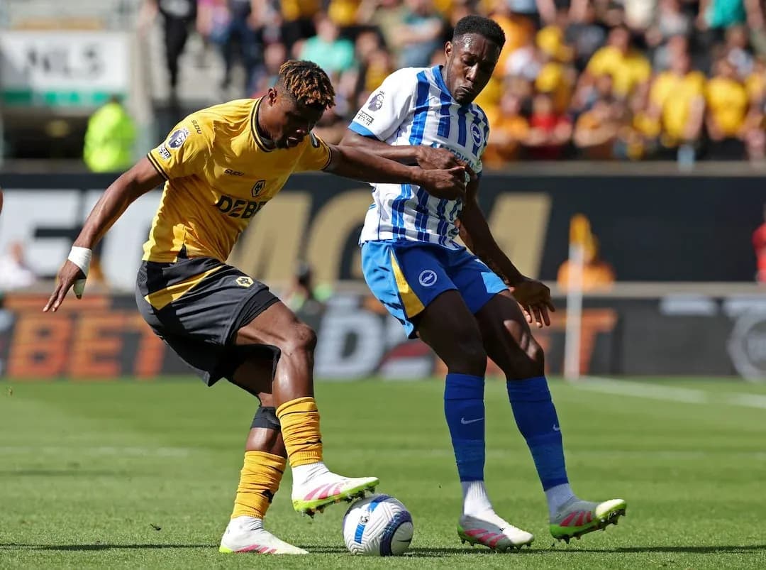 Brighton and Wolves players contesting for the ball
