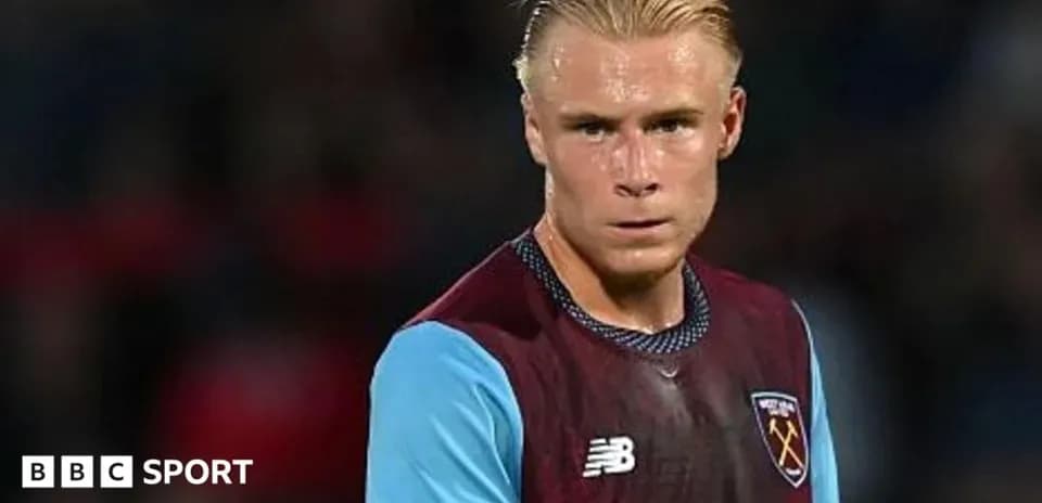 Player in West Ham United kit during match