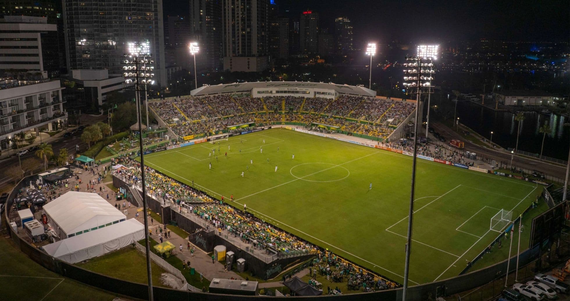 Tampa Bay Rowdies match in night stadium