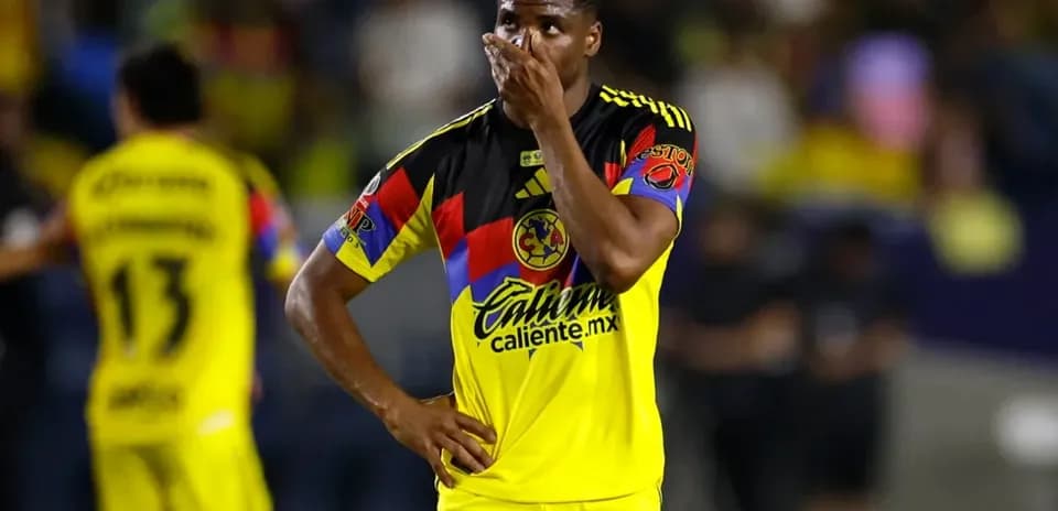Club America player reacting during Liga MX match