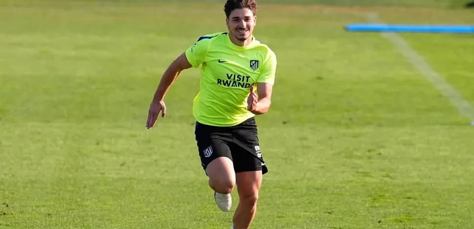 Player running during Atletico Madrid training session