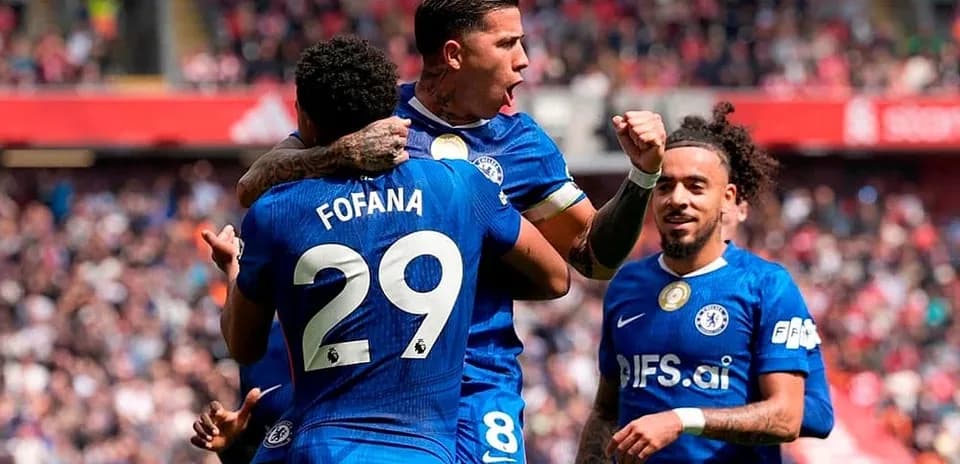 Chelsea players celebrating a goal during match