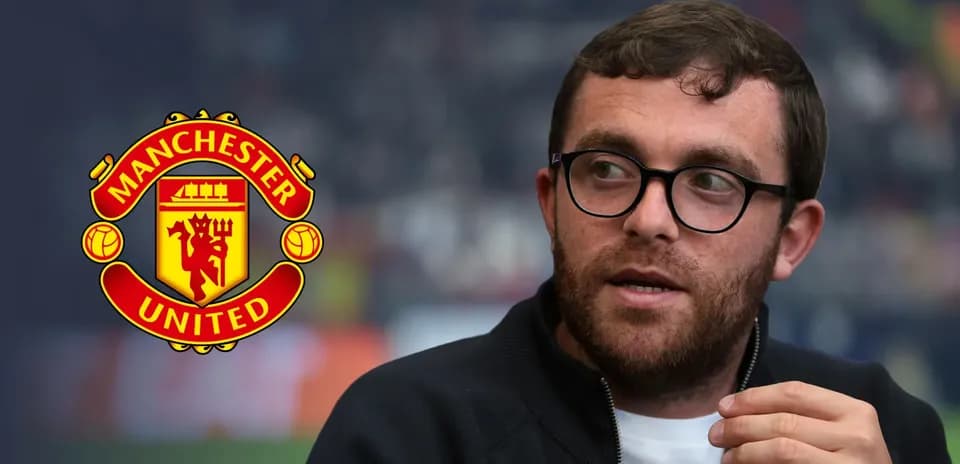 Person discussing Manchester United in an interview