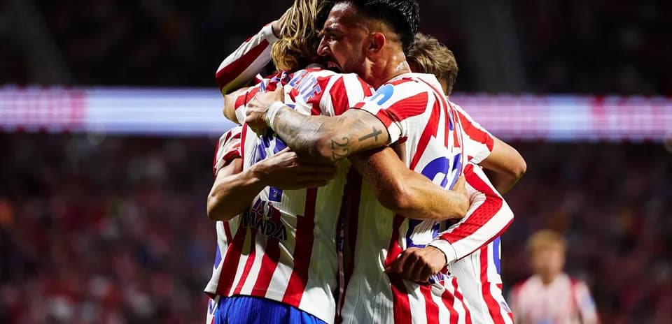 Atletico Madrid players celebrating a goal