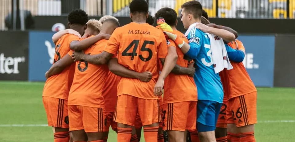 Houston Dynamo FC II team huddle before match