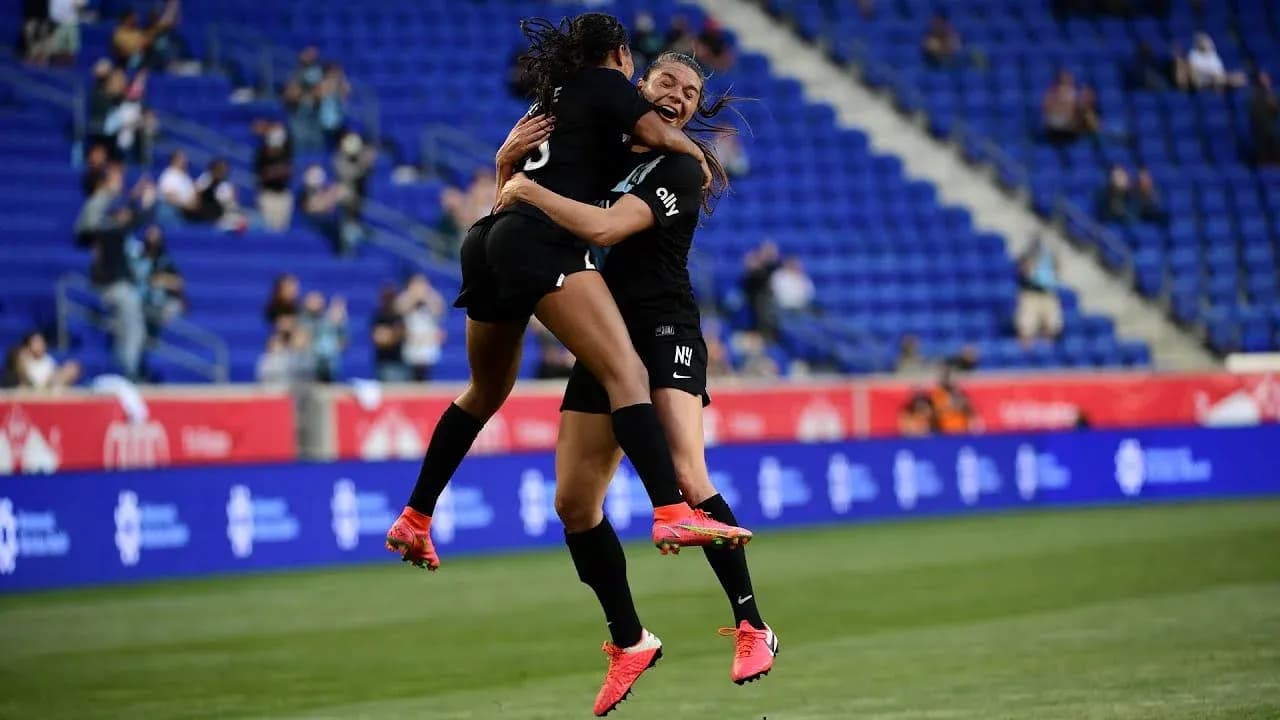 Players celebrating during NJ/NY Gotham FC match