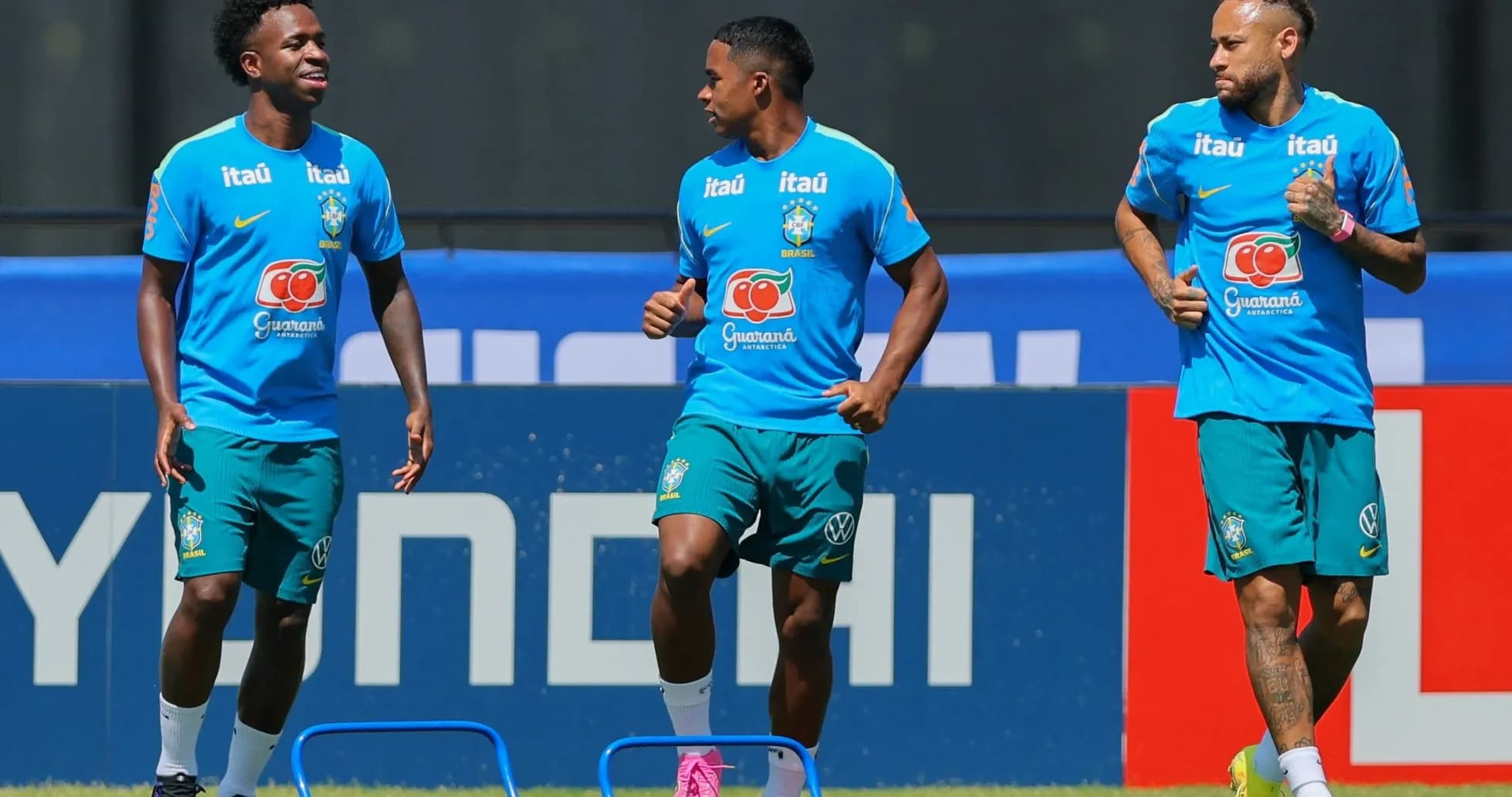 Brazilian players training before World Cup match