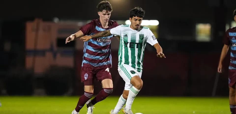 Colorado Rapids II player pursuing Austin II player